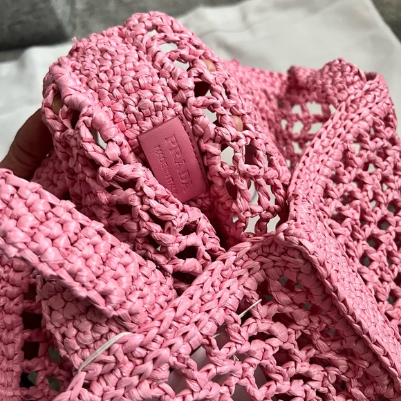 Prada Raffia Pink Tote Bag - Picture 9 of 16